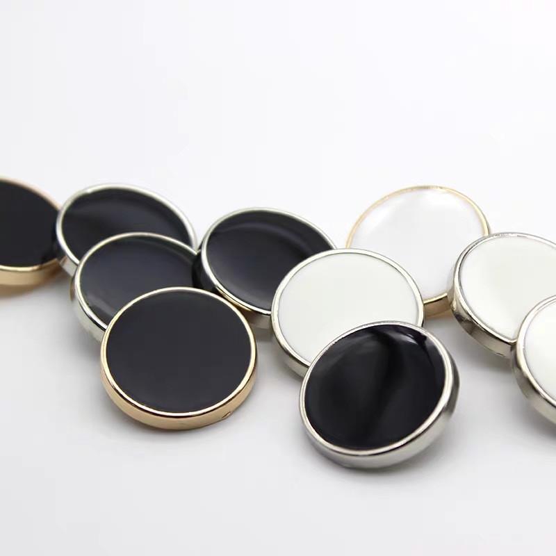 Bottoni Automatici Dorati da 20 mm per Camicie Bottonate da Donna, Bottoni Decorativi per Abbigliamento, Semplicità Elegante