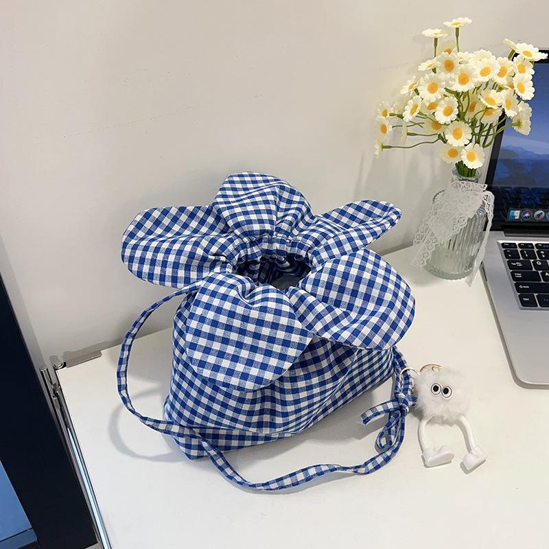 

Женские сумки, маленькие сумки, высококлассные сумки через плечо, портативные, высокой ценности, изысканные, новые оригинальные сумки с маленькими цветами, дорожные сумки