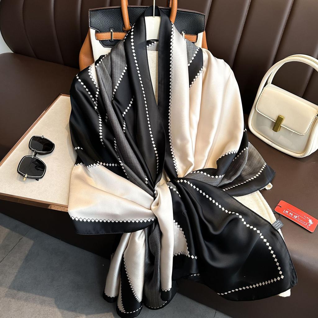 Luxury Brand Women Long Silk Scarves Shawl Lady Wrap Soft Female Europe Designer Beach Bandanna Foulard Muffler Pareo 180*90cm