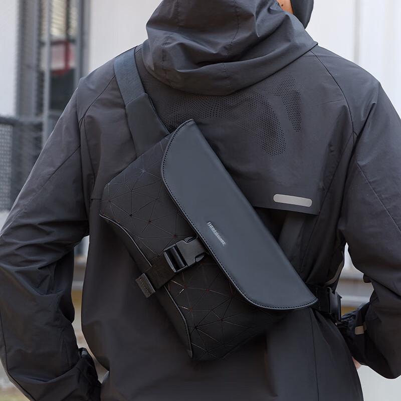 Мужская легкая сумка через плечо с ромбовидным узором