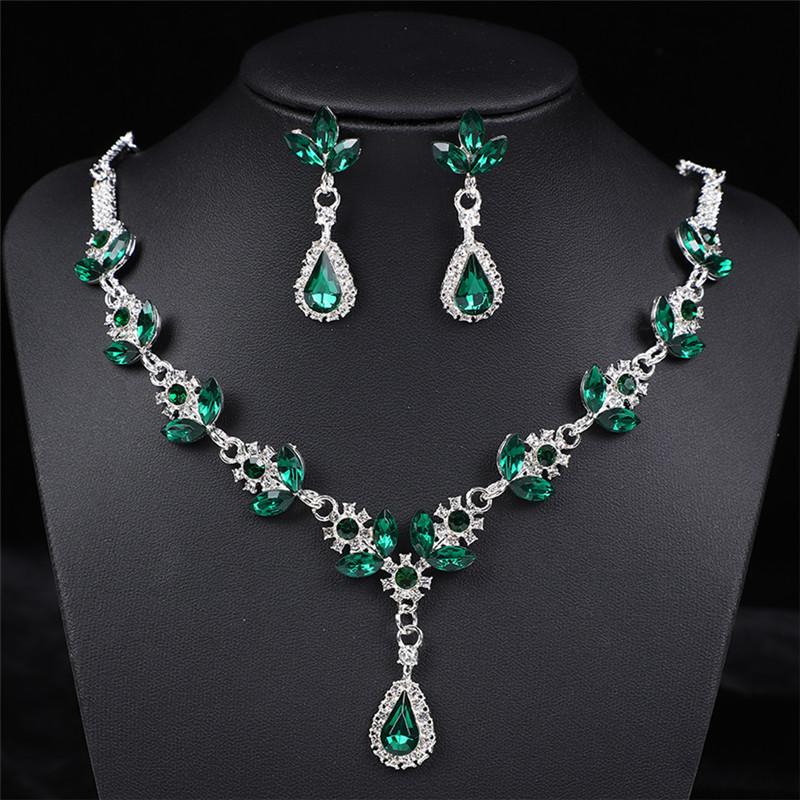 Trendy Rhinestone Luxury Necklace Earrings Set Wearing Skirt Wearing Camellia