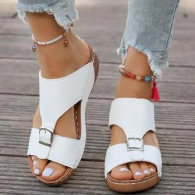 Fashion 2025 Ladies Shoes Open Toe Women's Slippers Outdoor Casual Slippers Women Buckle Round Toe Wedges Plus Size Women's Sandals