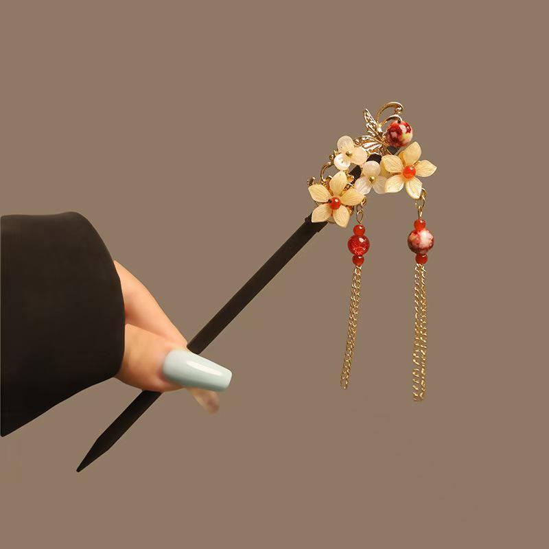 Elegant Red Rose Tassel Hairpin - U-shaped Hair Accessory for Women, Perfect for Updos and Traditional Attire.