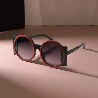 Casual Big Frame Round Sunglasses Women Men Sun Glasses Female Mirror Colors Designer Brand Fashion Luxurious Eyewear