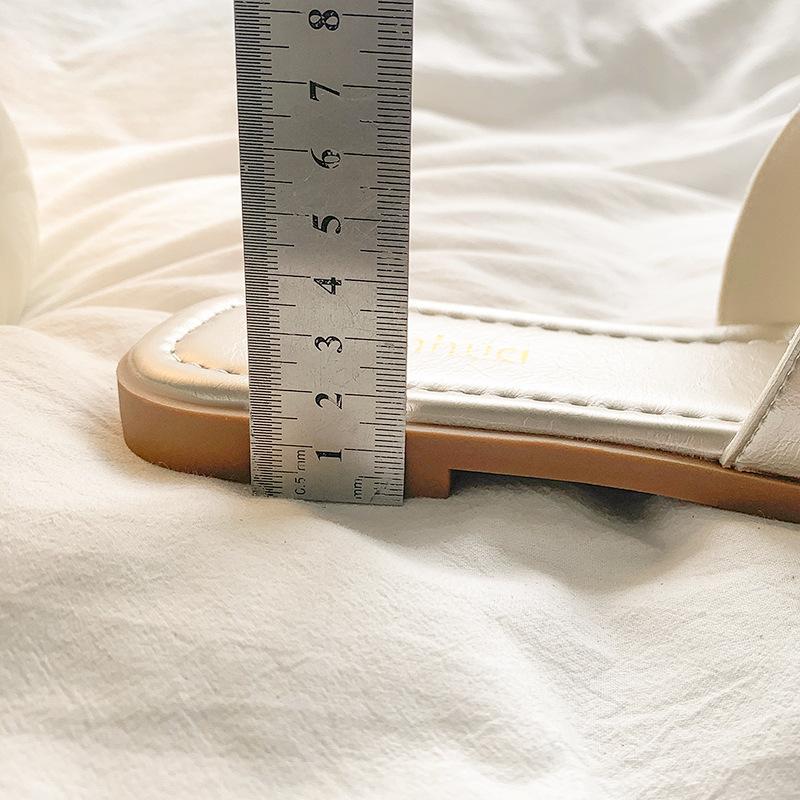 Beautiful Flat-bottomed Small Cool Slippers with Skirts, Women's New Summer Flat-bottomed Cool Slippers