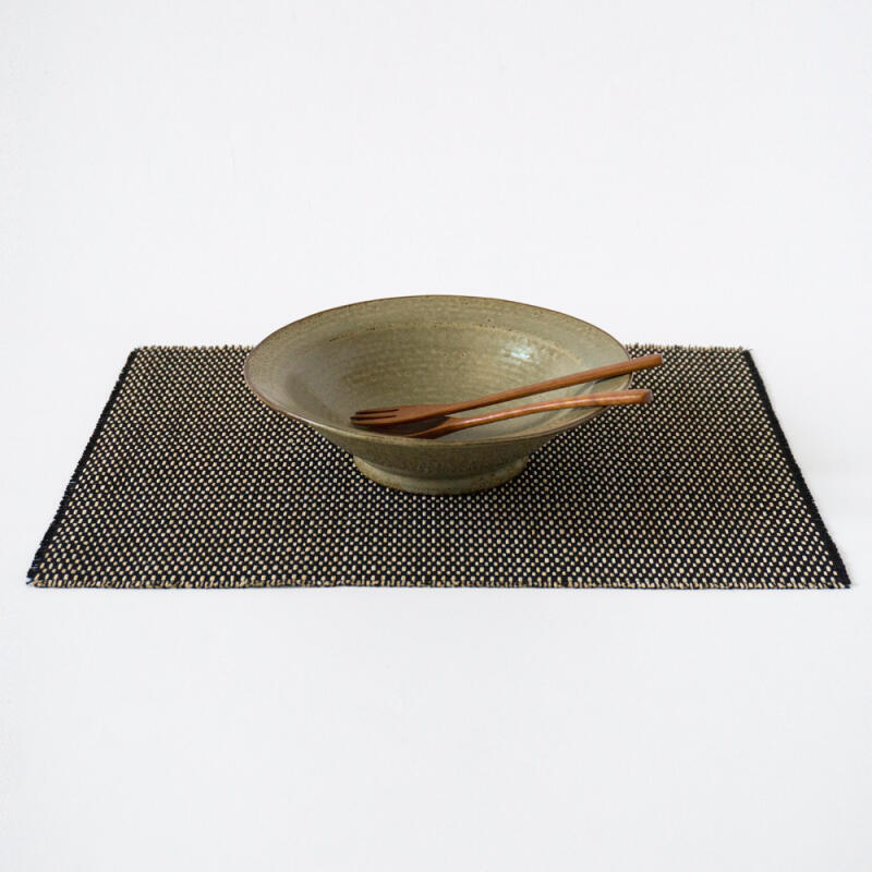 Black Weaving Fringe Table Mat