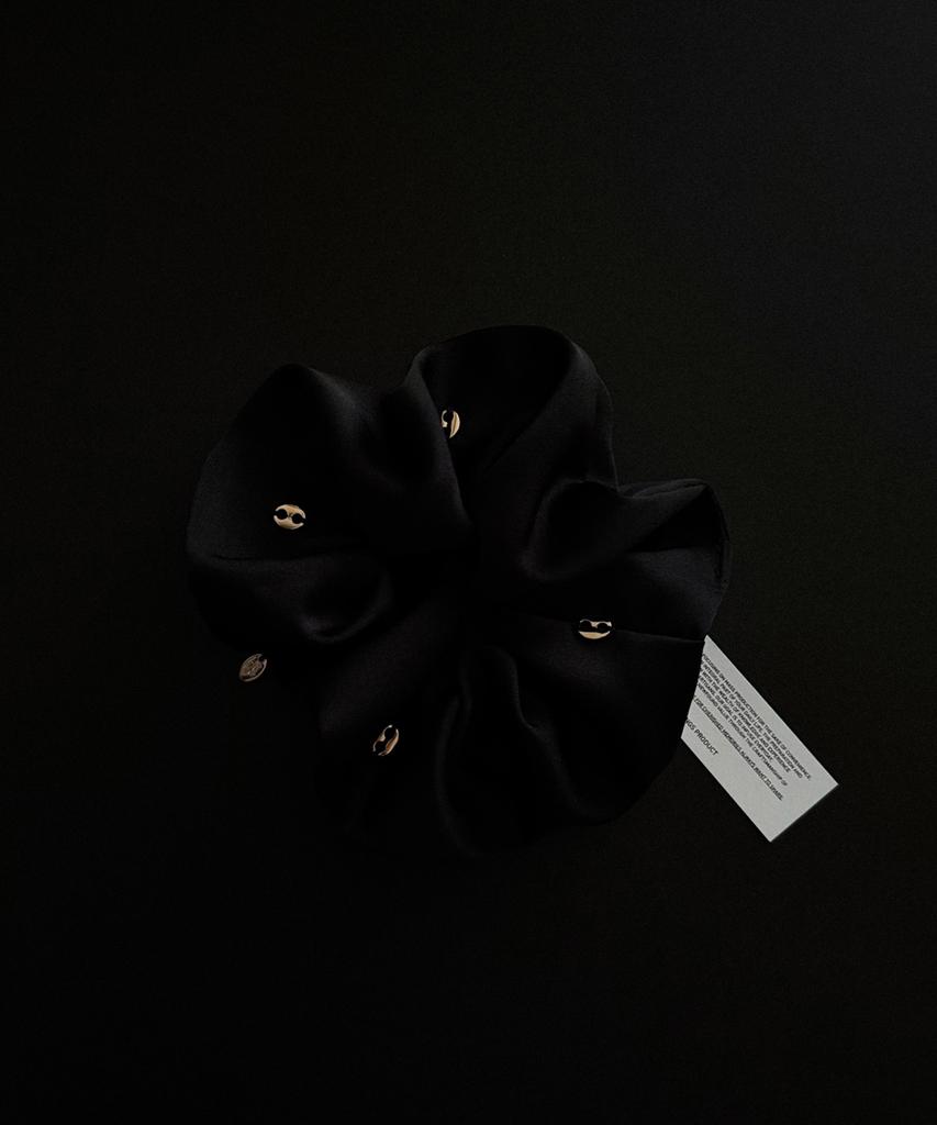 Ourthings Classic Moment Light Scrunchie
