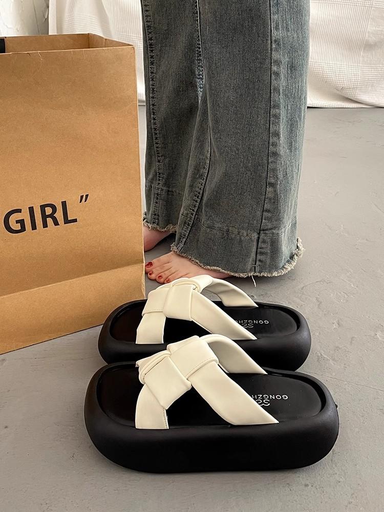 

Красивая юбка, крутые шлепанцы на толстой подошве для женской летней носки, модные и современные, новая пляжная обувь для выхода в свет 40