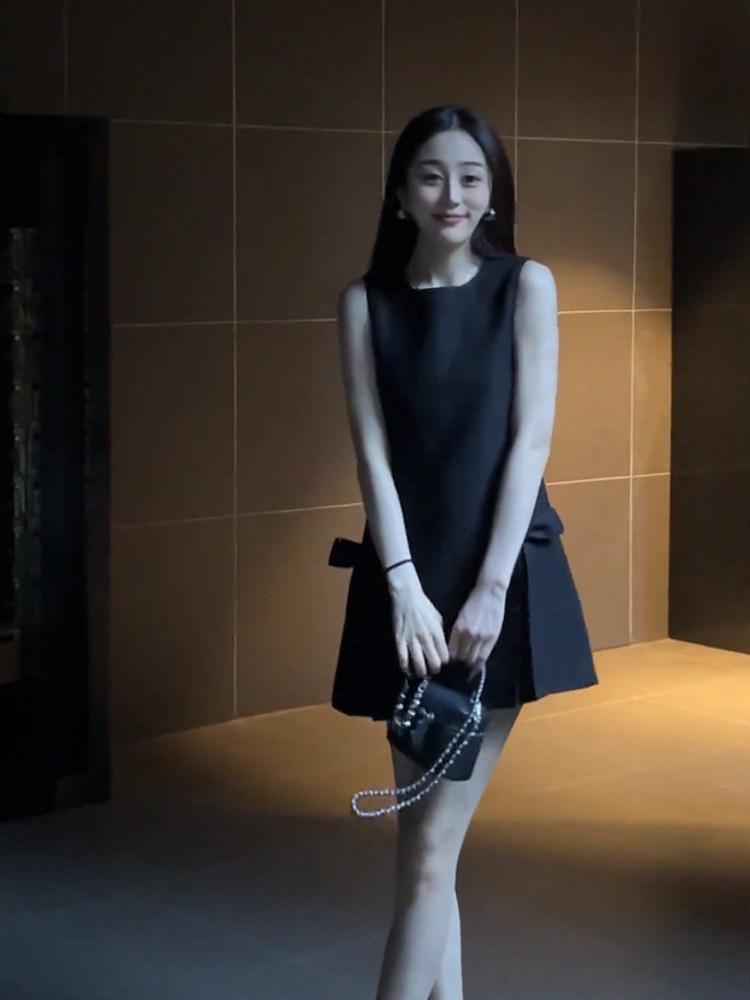 Hepburn Style Sleeveless Bow Vest Dress: Women s Summer French Round Neck Slim Retro Dress Medium чёрный
