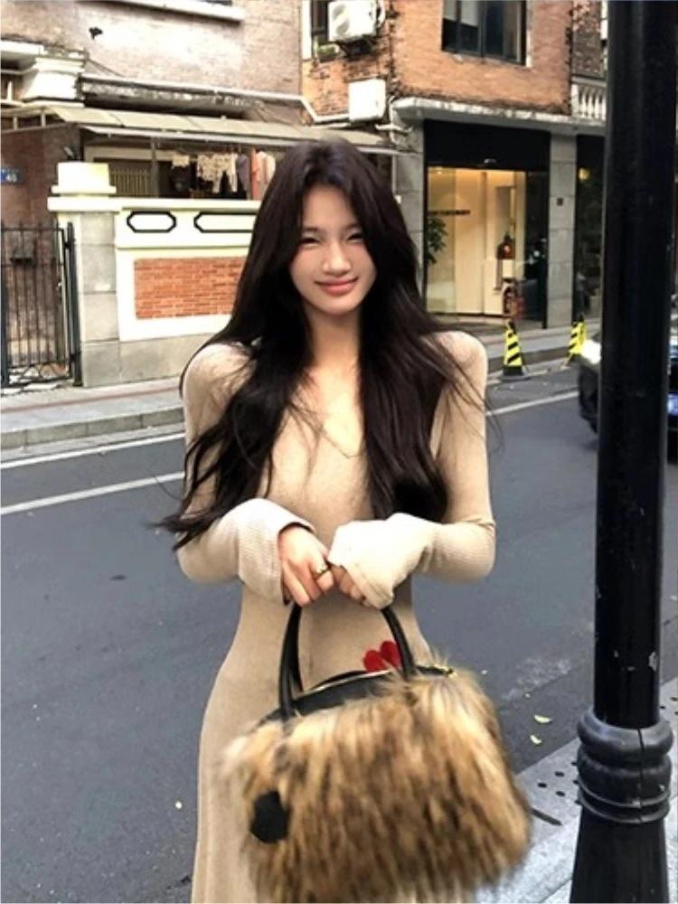 

Korean Elegant Winter V-neck Flare Sleeve Dress with Slimming Fit 2XL [Weight 125-140 lbs] хаки