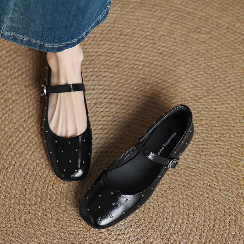 

Four Seasons Women s Fashion Single Shoes Fashion Low Heel Solid Color Flat Sole Single Shoes Women s Round Head Cow Side Sole Large Size Cowhide 39 чорний