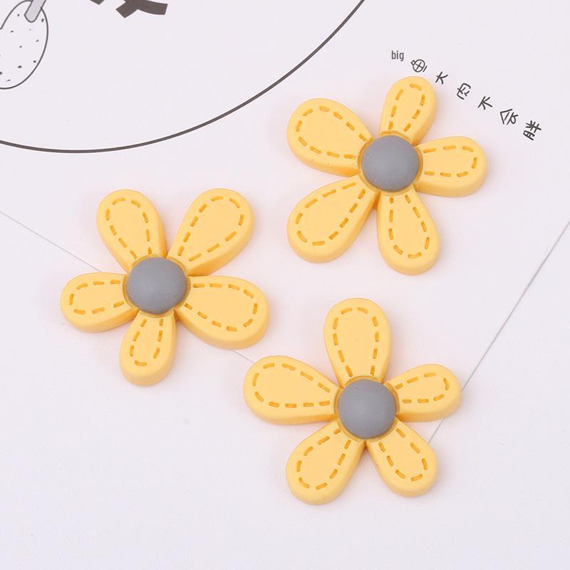 DIY Resin Five-Petal Flower Accessories for Hair and Phone Case Decoration