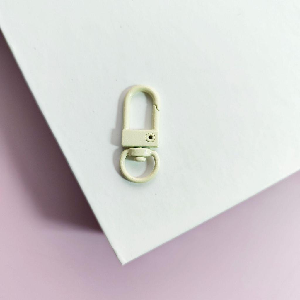 Bunte DIY Schlüsselanhänger-Accessoires: Kleine 3-Punkt Candy Color Hundeschnalle für Schmuck, Handtaschen und Puppenaufhängung