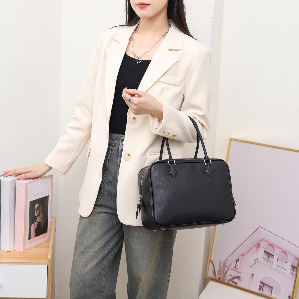 Cross-border leather feather bag high-end portable bowling bag 2025 new leather shoulder messenger women's bag