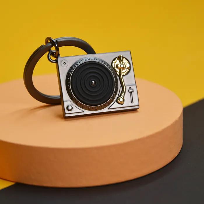 Belgian Metal Keyring - Record Player