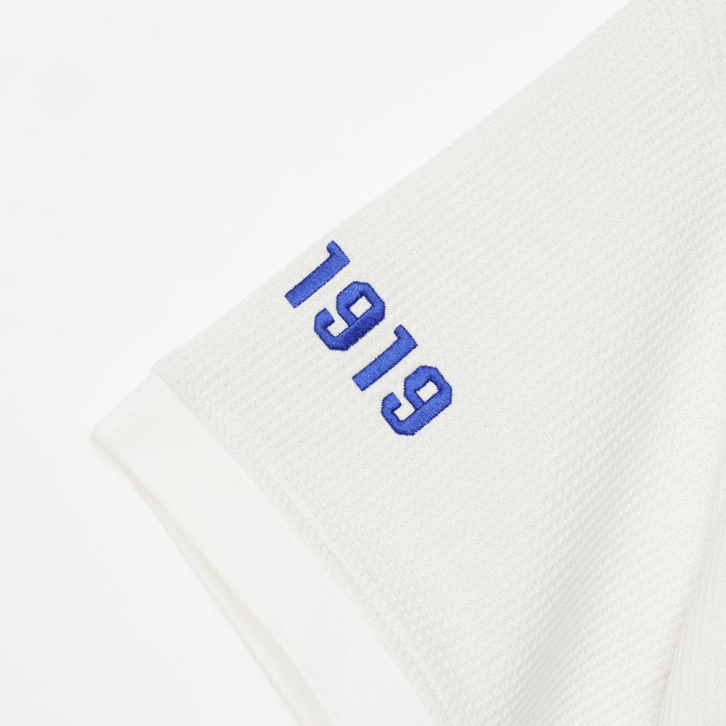 Champion Short Sleeve Mock Neck Shirt UV with Embroidered Script Logo (CW-BG301-020-L), Heat-Shielding, Protection, Quick-Drying,