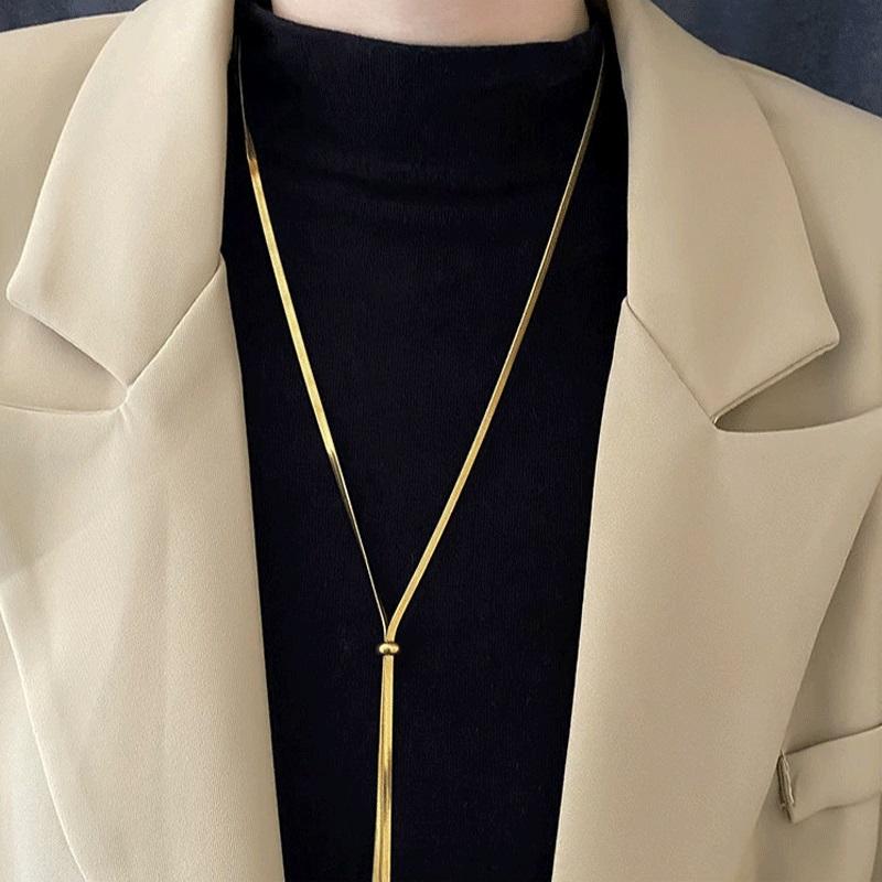 Stainless steel Snake Chain Necklace for women fashion sexy Gold Color collarbone necklace gift