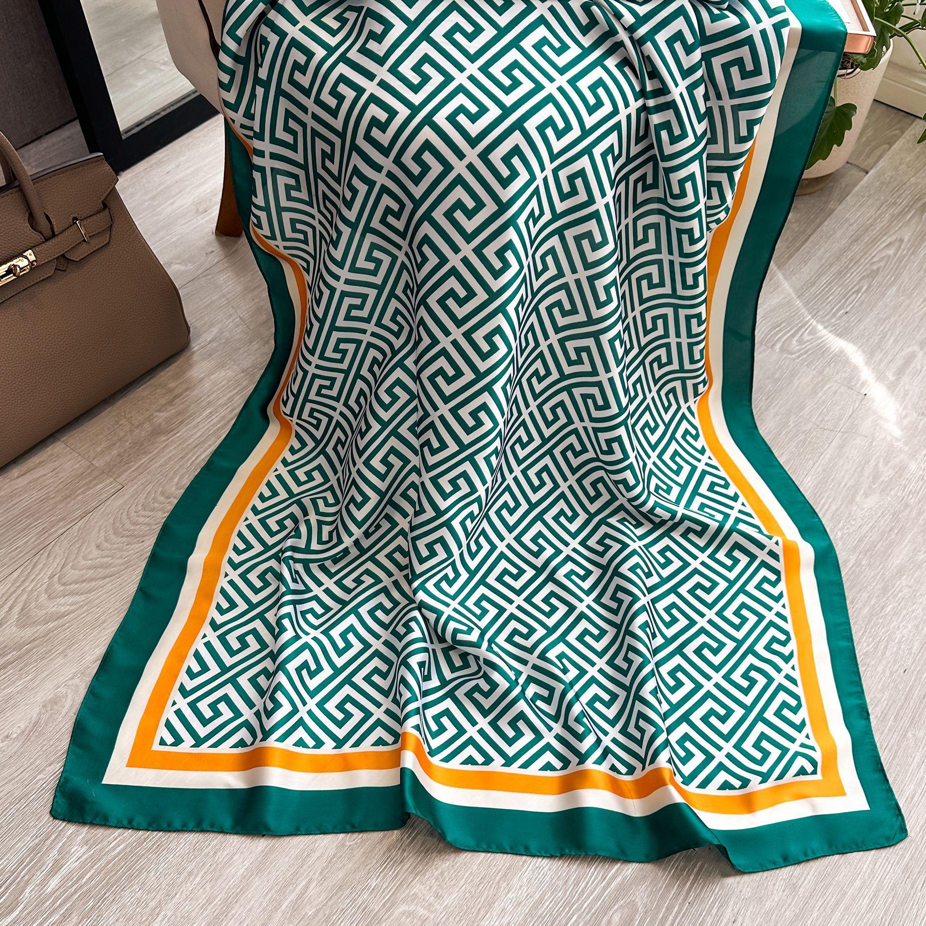 

Высококачественный шелковый шарф Женский шелк Имитация шелка Длинная лента Декоративный шарф от солнца Универсальный шарф Взрыв зелёный