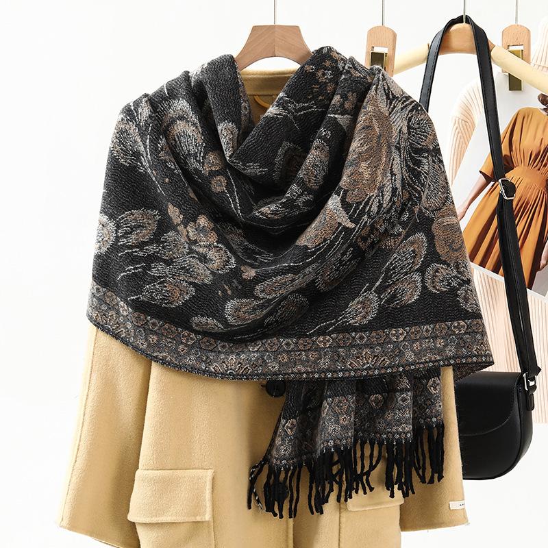 Jacquard Scarf Shawl with Decorative Imitation Cashmere Scarf for Women Winter High End New Style Thickened Ethnic Style Shawl