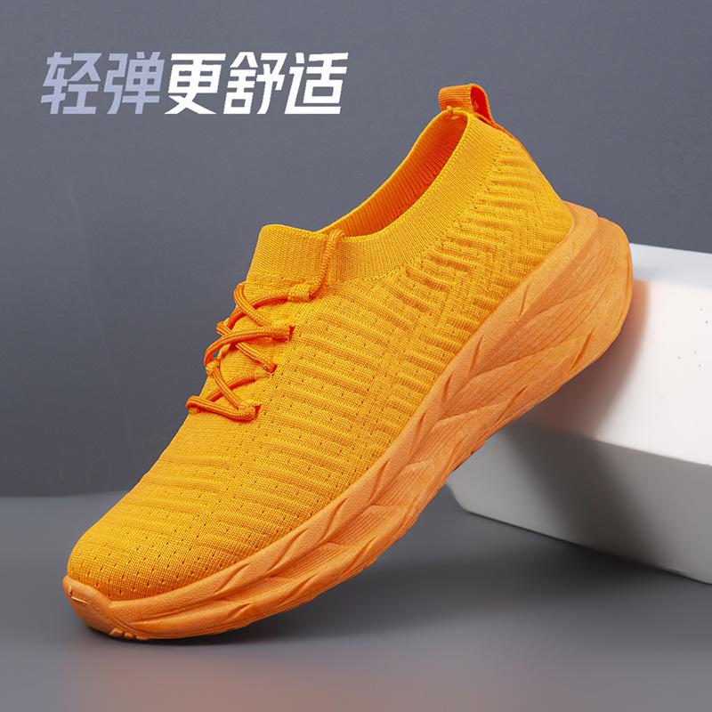 Men's shoes mesh summer breathable non-slip casual running sneakers teen comfortable men's flying knitted coconut shoes