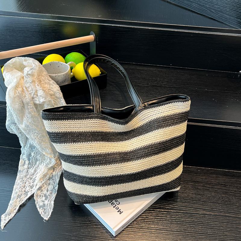 Полосатая плетеная корзина плетеная сумка женская 2025 новая летняя приморская отпускная пляжная сумка большой вместимости портативная корзина для овощей