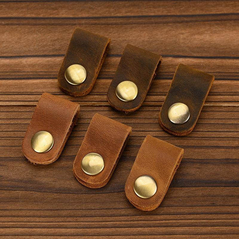 Leather Winding Device, Data Cable, Storage Buckle, Earphone Hub, Cable Management, Retro Crazy Horse Leather Handmade Small Gift.