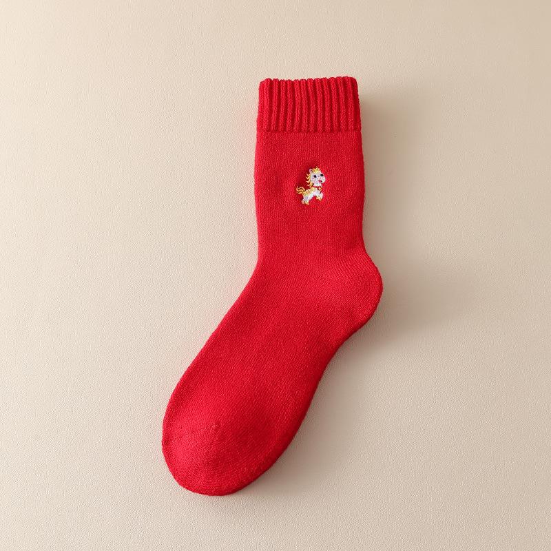 Red Socks for Men and Women in Winter, Thickened and Fleece for Warmth, Bright Red Couple New Year Long Stockings