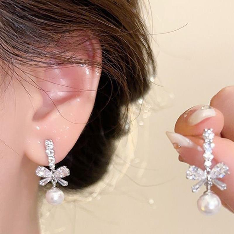 

1Pair Bling Zircon Bow Pearl Drop Earrings Exquisite Bowknot Stud Women Girl Sweet Jewelry Perfect Valentine s Day Gif