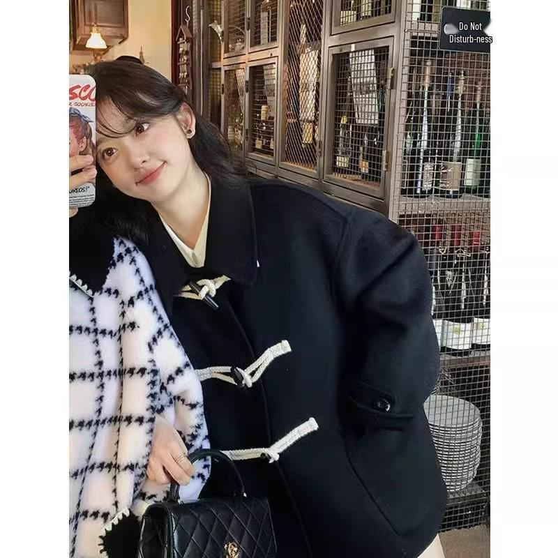 Women's Black Oversized Short Duffel Coat - 2024 Korean Style Autumn/Winter Collection