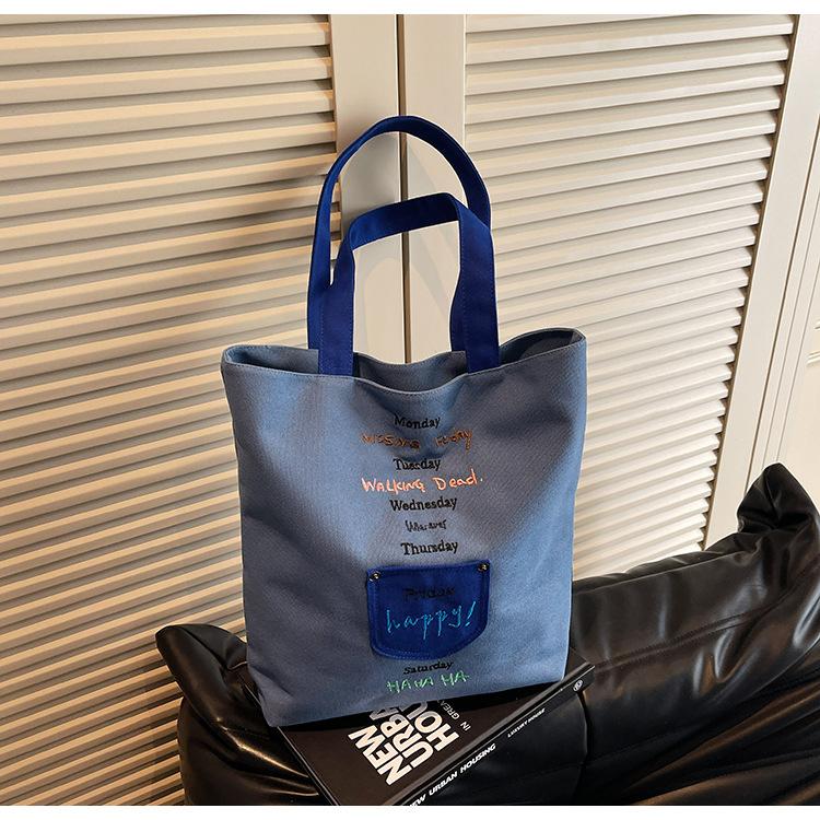 

Niche versatile handbag alphabet canvas cloth bag spring new environmentally friendly cloth bag women s shoulder bag new синий