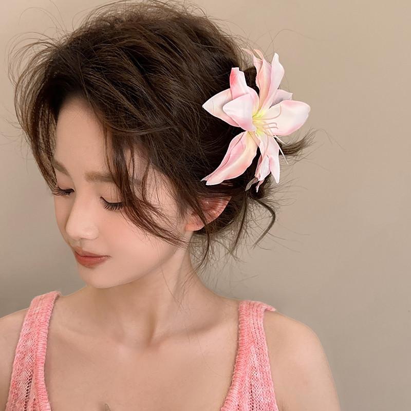 1PC Retro Lily Flower Hairpin Valentine Headwear Girl Aesthetic Side Clip Hair Accessories Artificial Floral Hair Clip Festival Gift
