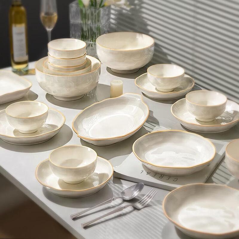 Ceramic Dinnerware Set