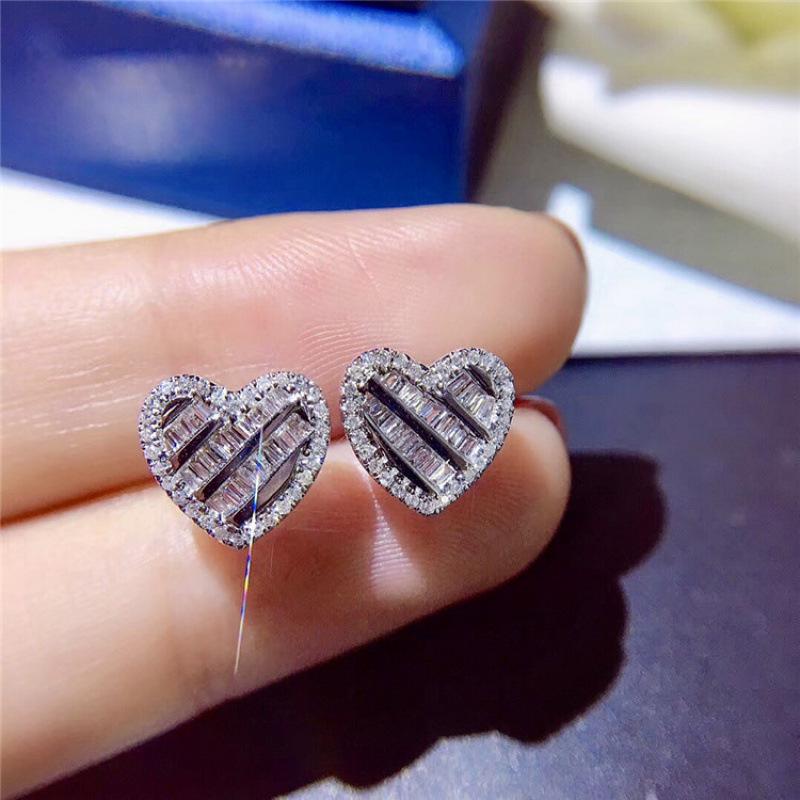 Elegant Heart-Shaped Zircon Stud Earrings for Women – Versatile, Sparkling, and Chic.