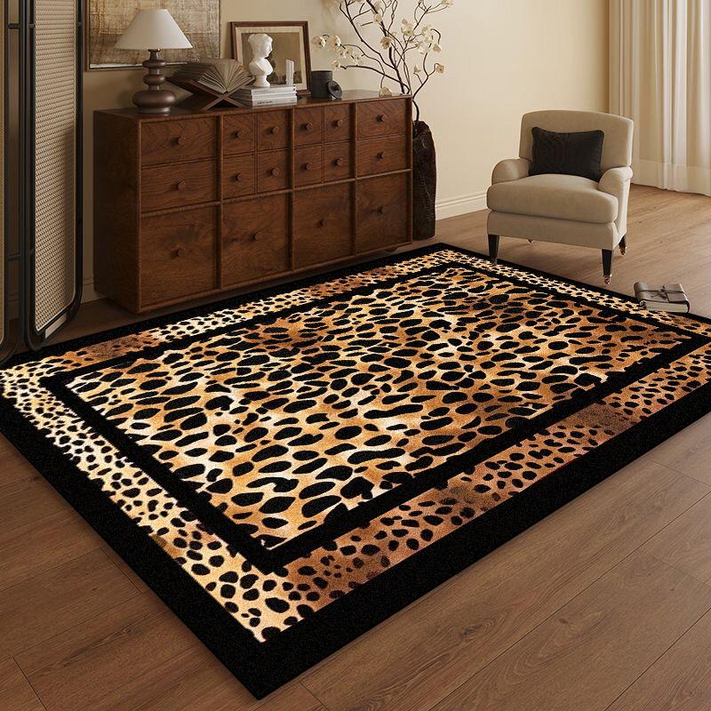 

European Leopard High-grade Carpet Living Room Home Decoration Leisure Sofa Large Area Rugs Bedroom Bedside Non-slip Floor Mat 60x90cm