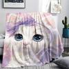 Coperta in Flanella con Stampa di Gatti Bianchi, Alta Qualità, Confortevole per Tutte le Stagioni, Decorazione per la Casa, Calore e Comfort, Perfetta per Regali di Natale