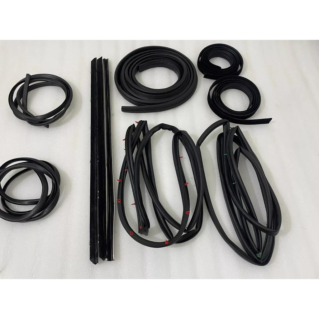 Suzuki Samurai SJ410 SJ413 Door Window Trim Molding Seal Garnish Whisker |Fit