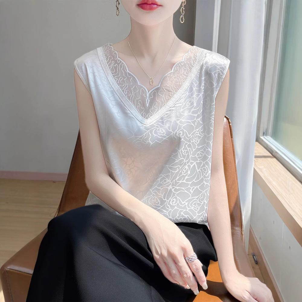 A V-neck Sleeveless Vest Top for Women To Wear As An Outer Layer Over A New Summer Suit and As An Inner Layer