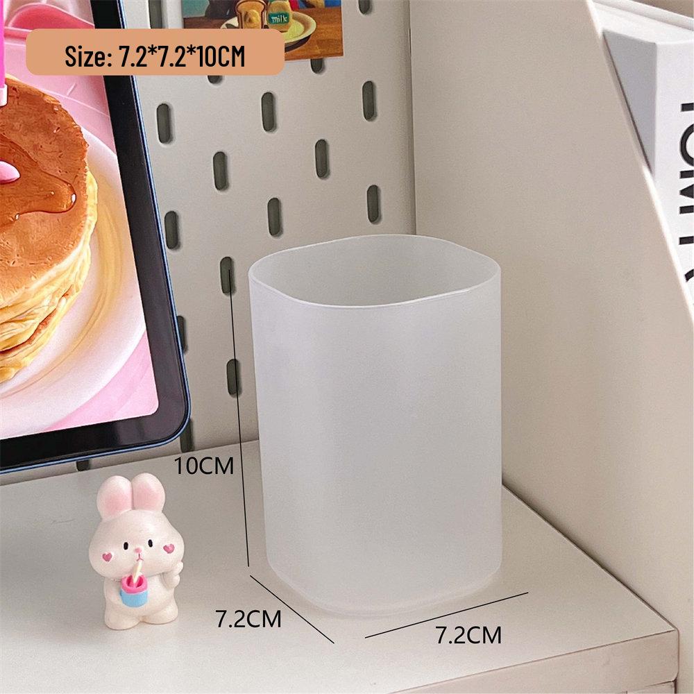 

Korean Girly Heart Four-Grid Slanted Desktop Organizer for Pens, Makeup Brushes, and Lipsticks