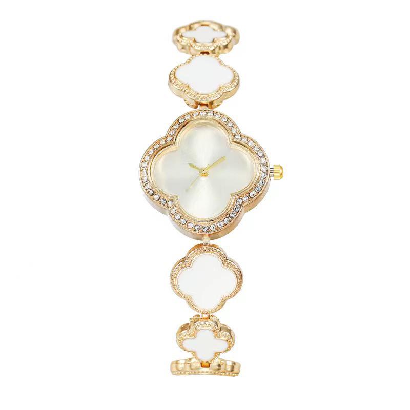 Emerald Four-Leaf Clover Quartz Women's Bracelet Watch - Light Luxury Retro Fashion