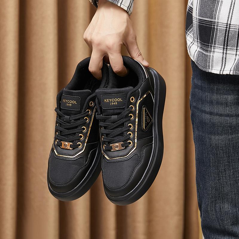 TUINANLE Skateboard Shoes Men Flat Leather Men's Casual Sneakers Comfortable Low-top Sneakers Both Unisex White Black