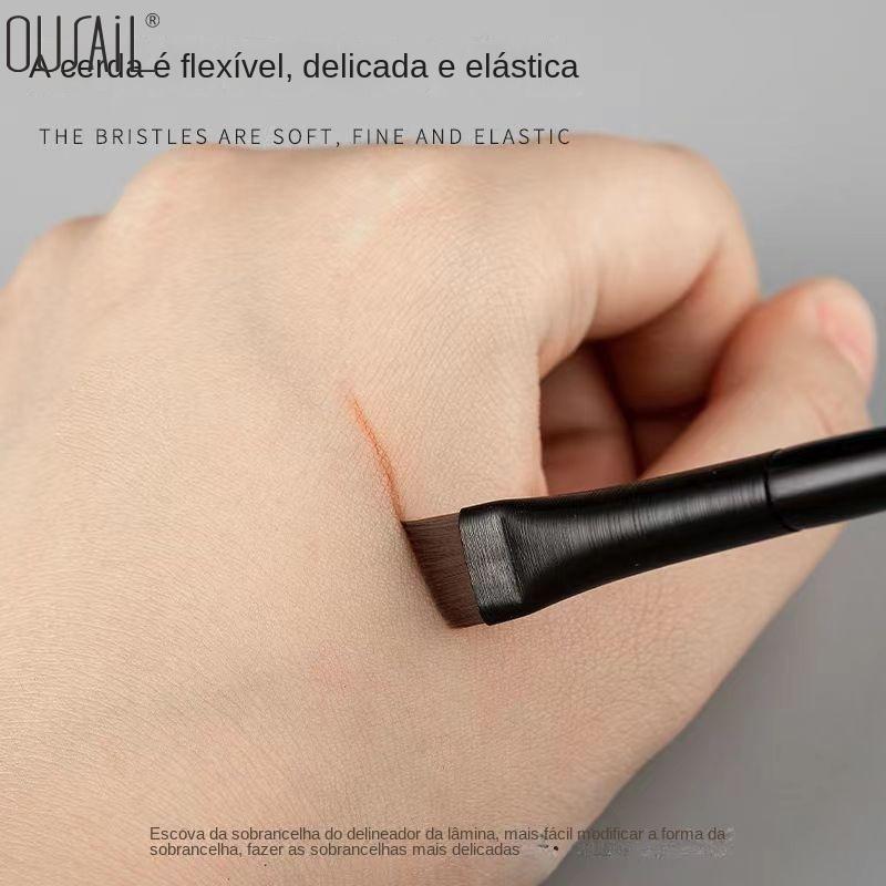 Pinceau fard à paupières Pinceaux de maquillage pour les yeux Pinceau ombre à paupières Pinceau cosmétique biseauté pour ombre
