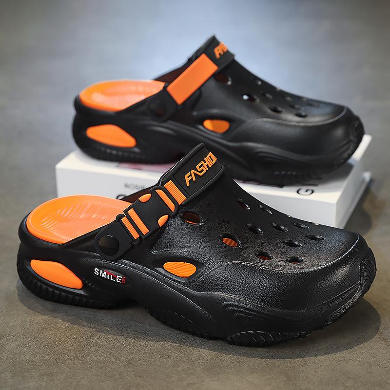 Hole shoes men's trendy summer wear casual slippers sports driving two wear teenagers beach sandals 2025 new