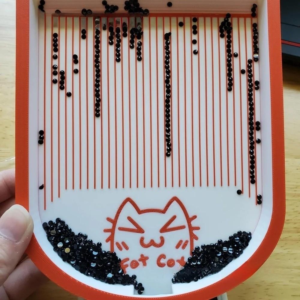 

Creative DIY Cat Diamond Tray Embroidery Large Capacity Diamond Painting Tray Cartoon Beads Sorting Storage Tray for Nail Art червоний