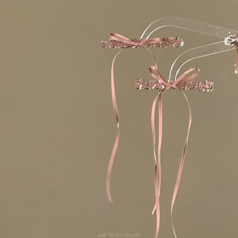 

Заколка-бант из стеклянных бусин с бахромой, модная, универсальная, с высоким чувством стиля, зажим-уточка, нишевый темперамент, супер фея, аксессуары для волос