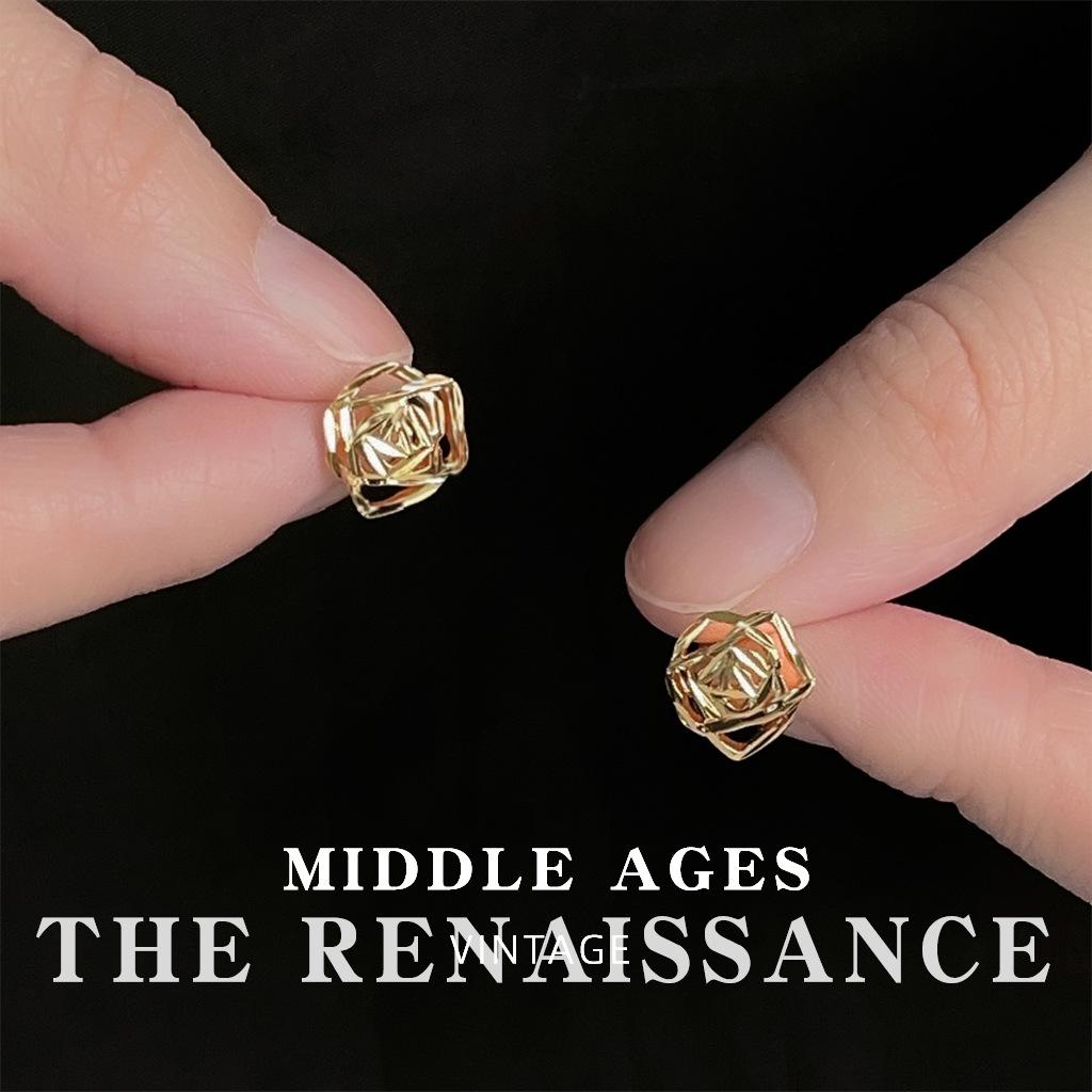 Серьги-пусеты в виде полых роз, французские ретро, маленькие ароматные серьги, элегантные серьги