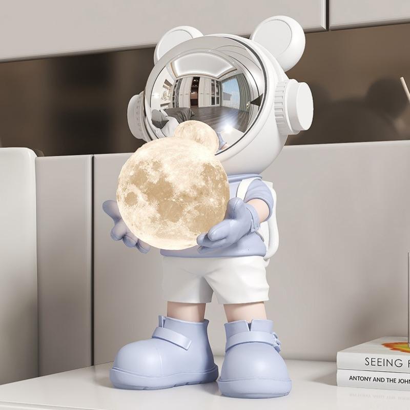 Astronaut Sculptures Creative Desk Figurines Elegant Modern Living Room Figurine Luxury Aesthetic Ornaments Home Decorations
