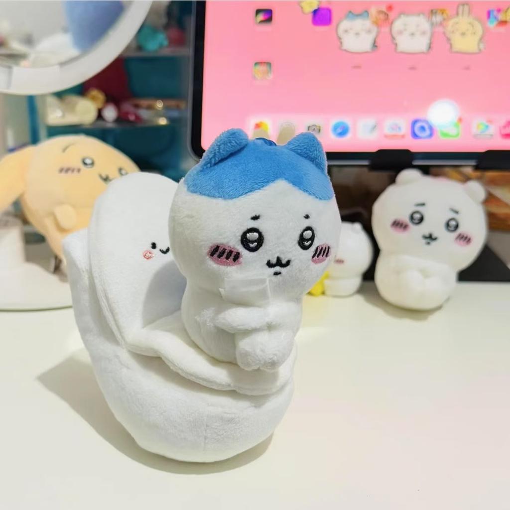 Chiikawa White Toilet Doll Pendant Hugging Legs Usachi Hachiware Funny Creative Ornaments Plush Toys Bag Pendant Friends Gifts