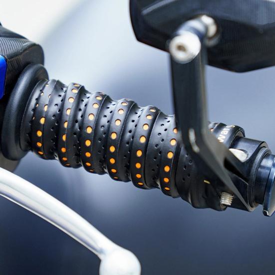 Uniwersalne Pokrowce na Kierownicę Motocyklową Antypoślizgowa Taśma Grip Oddychające Akcesoria na Kierownicę Amortyzujące Wstrząsy do Roweru Skutera ATV