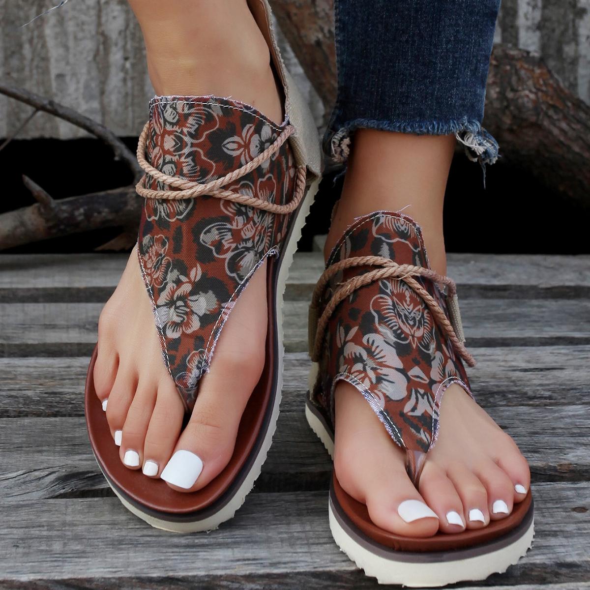 

Мода 2024 Лето Женские Мягкая подошва Для дома и улицы Домашние На танкетке Повседневные Сандалии Ретро Цветочная Ткань Вьетнамки Плоская подошва 43 коричневый