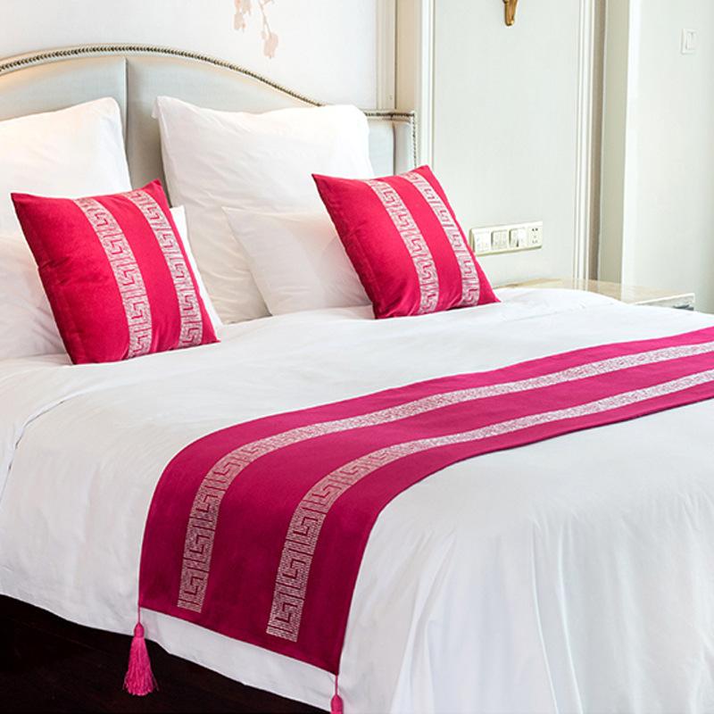 

European Style Hotels Homestays Bed Flags Precision Velvet Hot Drilling Machine Tail Towel Tassel Pendant Concise Bed Covers